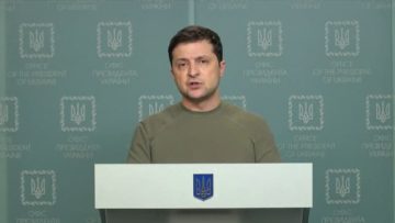 Volodymyr-Zelensky-s-exprime-a-la-television-ukrainienne-1356557