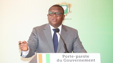 le-porte-parole-du-gouvernement-amadou-coulibaly_x5ws8skovxg